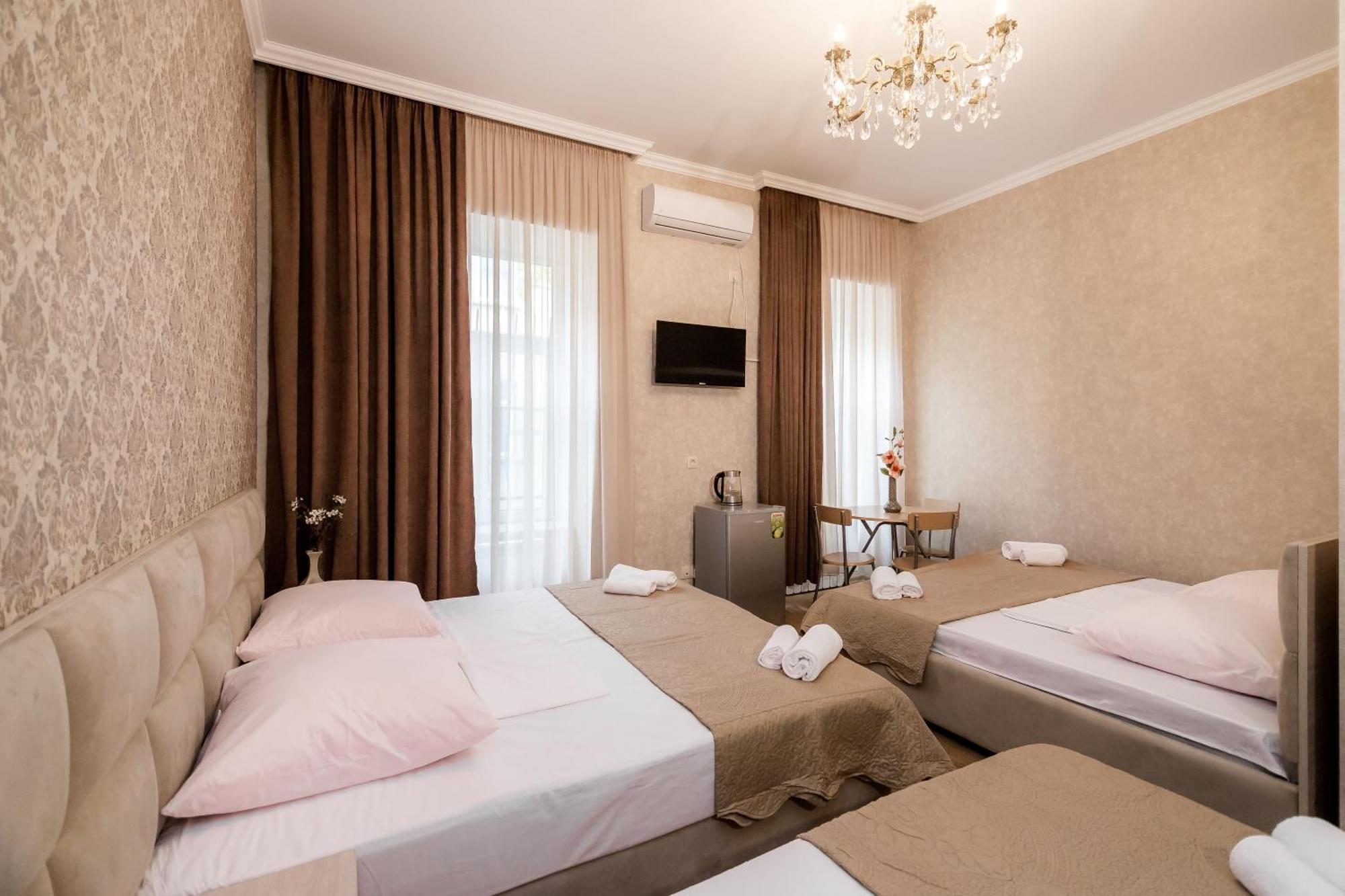 Star Hotel Tbilisi Eksteriør bilde