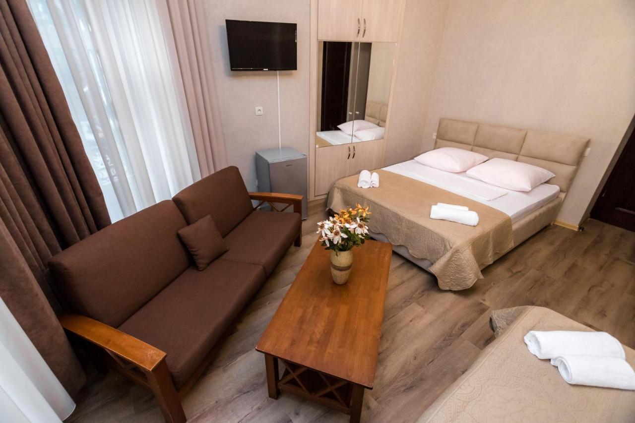 Star Hotel Tbilisi Eksteriør bilde