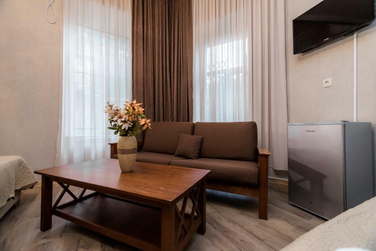 Star Hotel Tbilisi Eksteriør bilde